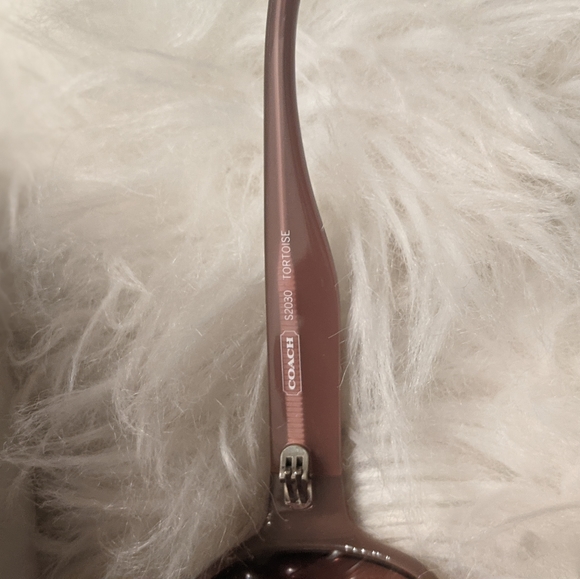 Authentic Coach Sunglasses - Picture 3 of 6